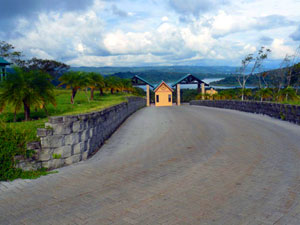 The entrance office at Turtle Cove's gated community.